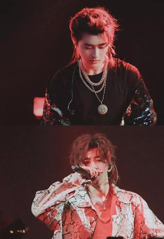 爆料蔡徐坤篮球视频,运动天赋引热议，网友直呼“坤坤太帅了！”