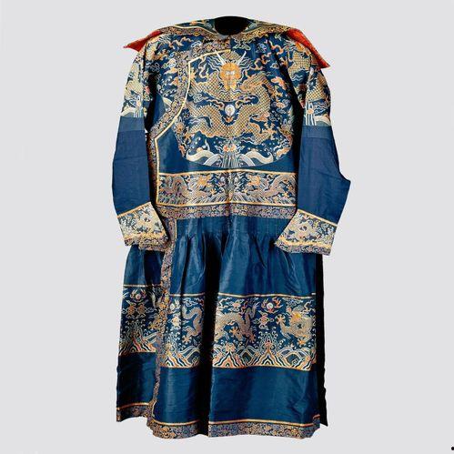 最新龙袍爆料消息视频,宫廷风范与现代美学完美融合