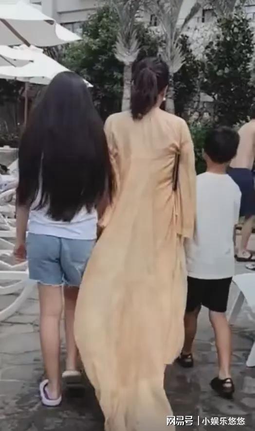 张兰酸辣粉官方爆料视频