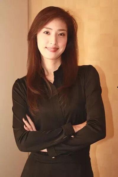 日本女王 演员,探寻演员的传奇人生